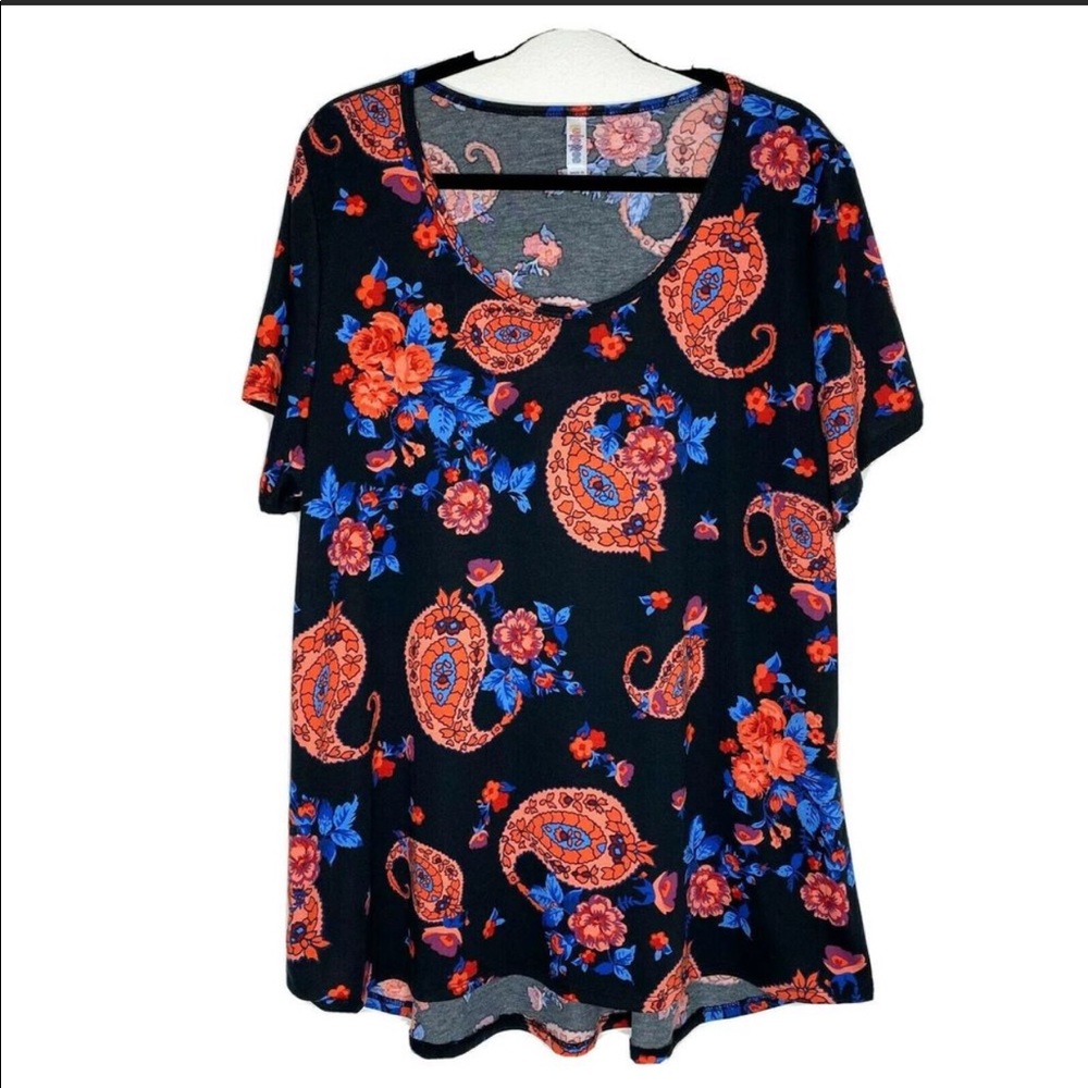 LuLaroe Paisley Top Hi-lo Simply Comfortable Shirt